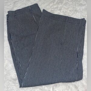 NIC+ZOE Black and White Striped Pants